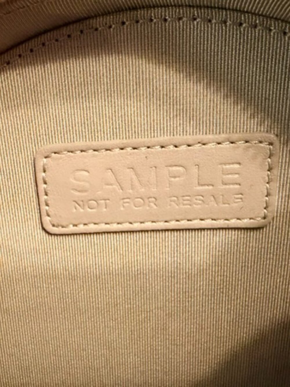 CHANEL Silver CC Round as Earth Chain 2Way Bag - Picture 10 of 14
